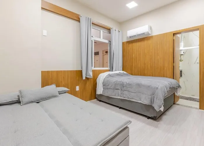 Apartamento 3 Minutos Da Praia Av. Nsa. C 1145/305